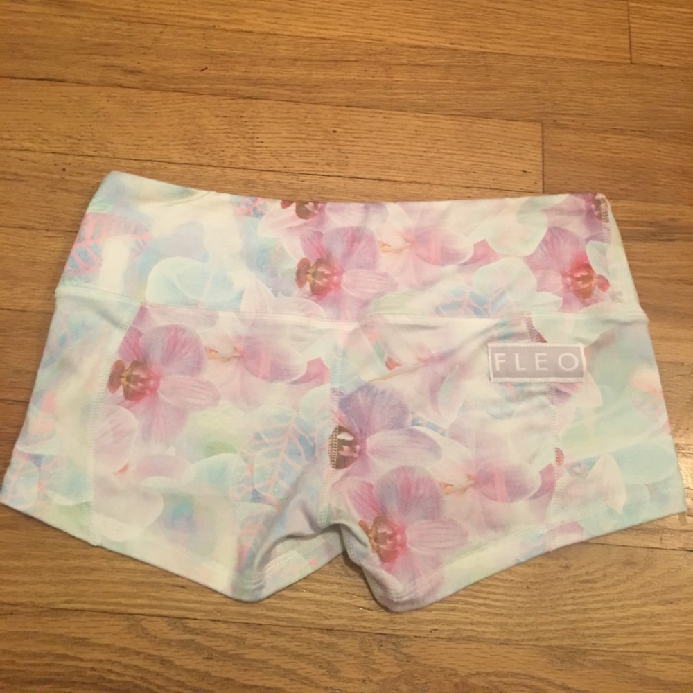 Fleo shorts